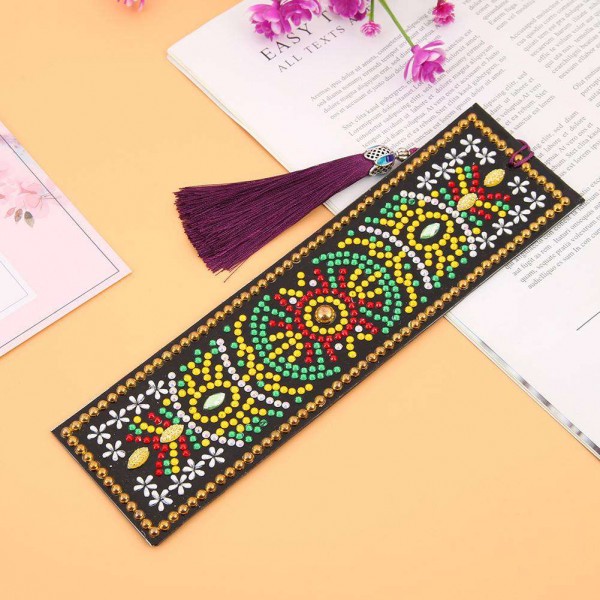 Segnalibro mandala nera e gialla