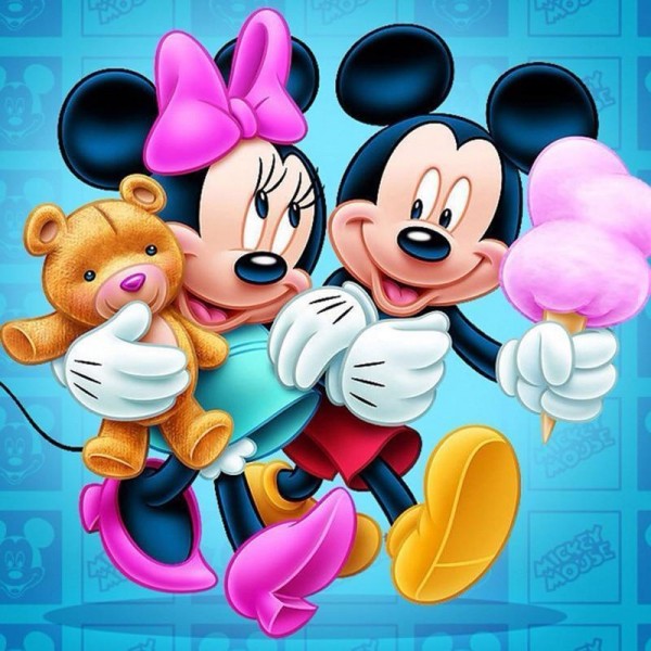 Mickey mouse e Minnie al luna park
